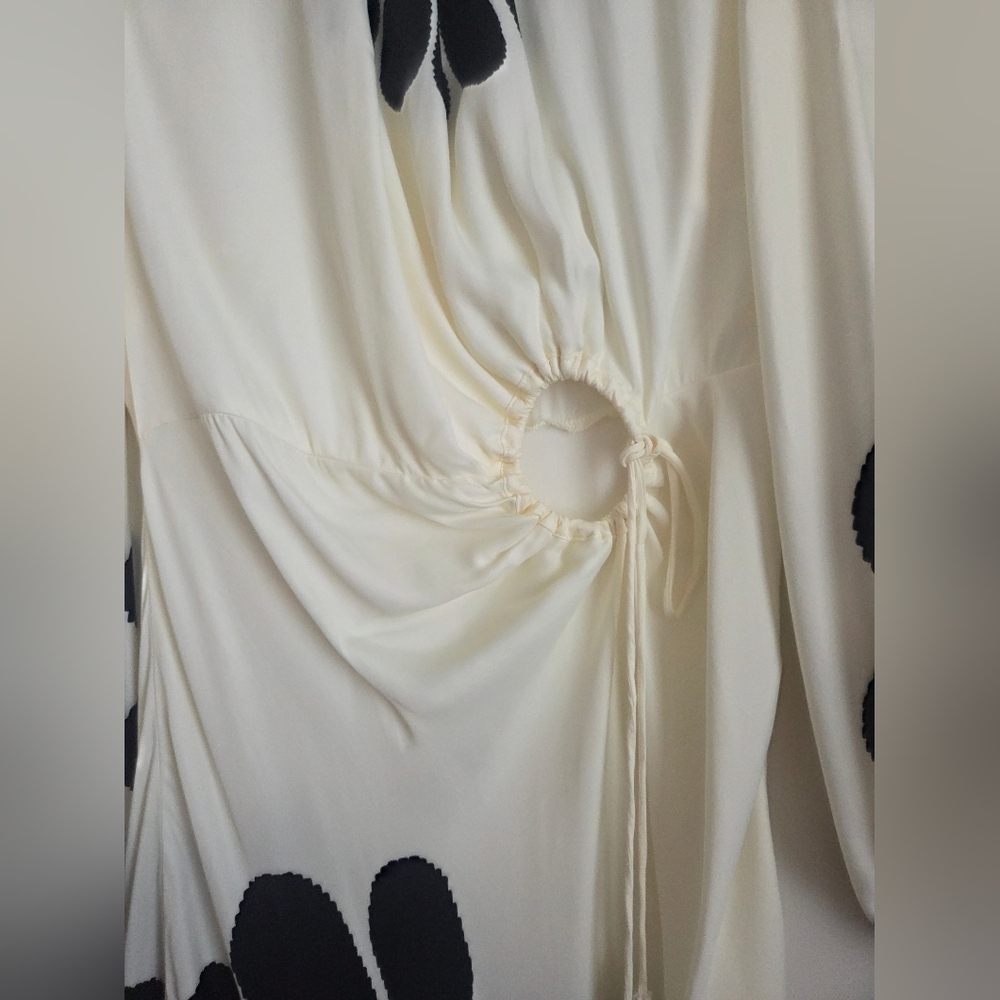 FARM Rio Palermo Cutout Long Sleeve Maxi Dress in Black/Off-White M Retro NWT - Picture 11 of 15